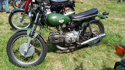 Classic British motorcycles, restored vintage collectible British motorcycles, Doug's Cycle Barn, MA, RI, CT, NH, ME, VT, NY