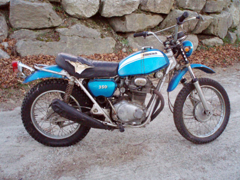 Classic British motorcycles, restored vintage collectible British motorcycles, Doug's Cycle Barn, MA, RI, CT, NH, ME, VT, NY