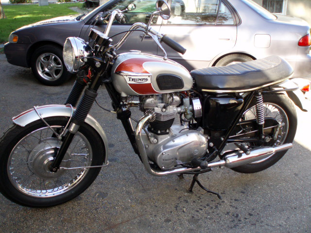 Vintage collectible British motorcycle restorations, Doug's Cycle Barn, MA, RI, CT, NH, ME, VT, NY Vintage collectible British motorcycle restorations, Doug's Cycle Barn, MA, RI, CT, NH, ME, VT, NY